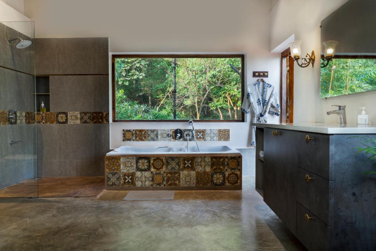 Lermitage Farms Kashid Alibaug Villa ภายนอก รูปภาพ