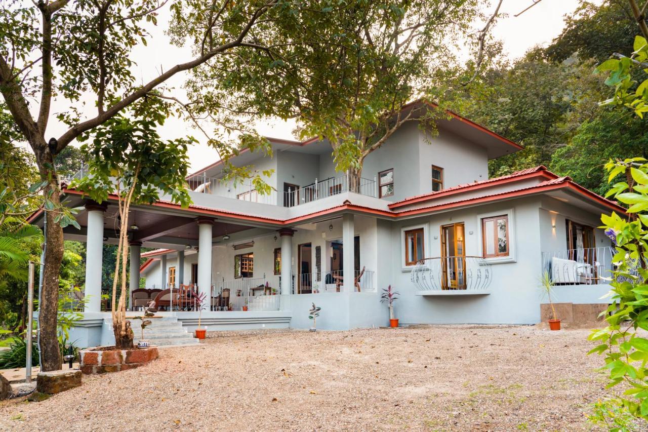 Lermitage Farms Kashid Alibaug Villa ภายนอก รูปภาพ